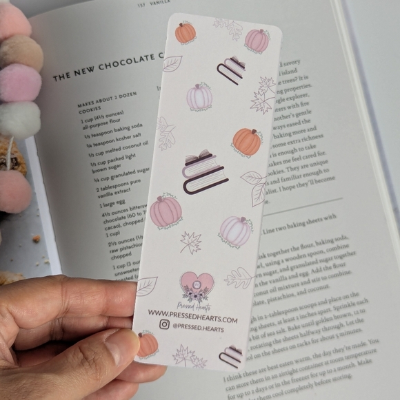 Grateful Gourds & Good Reads Bookmark - Picture 2 of 2